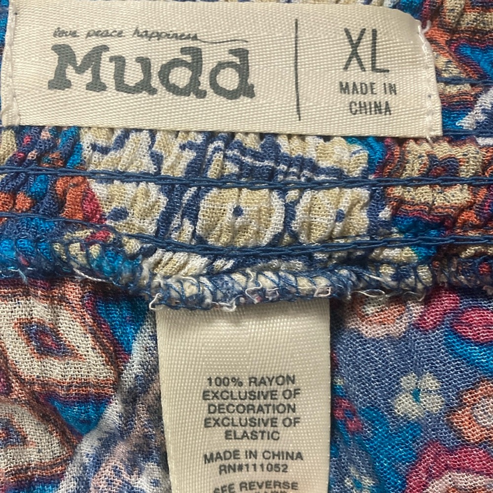 Mudd Multicolor Patterned Pants - Picture 2 of 3